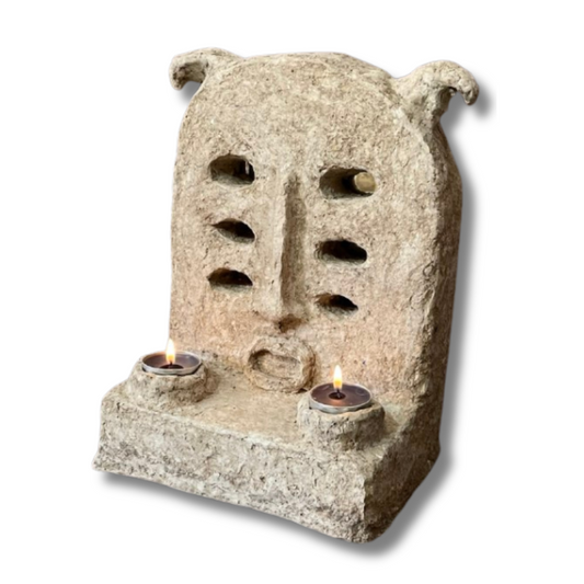 The Mask Holder
