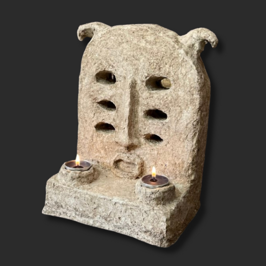 The Mask Holder